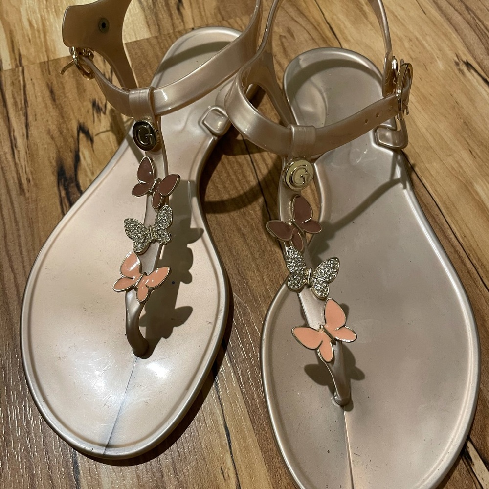 Guess butterfly thong sandals